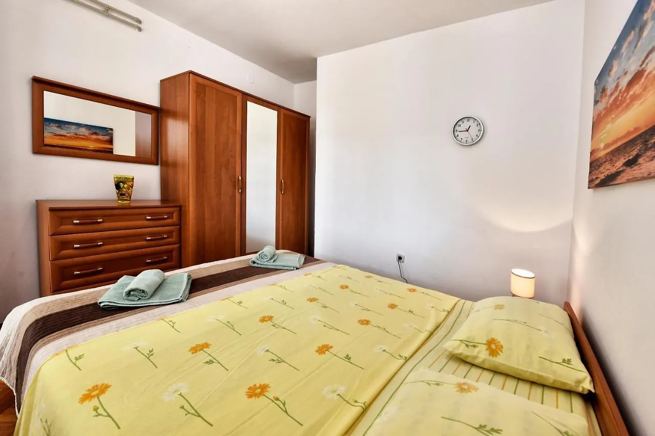 Nice And Fun Apartment Ranka Poreč